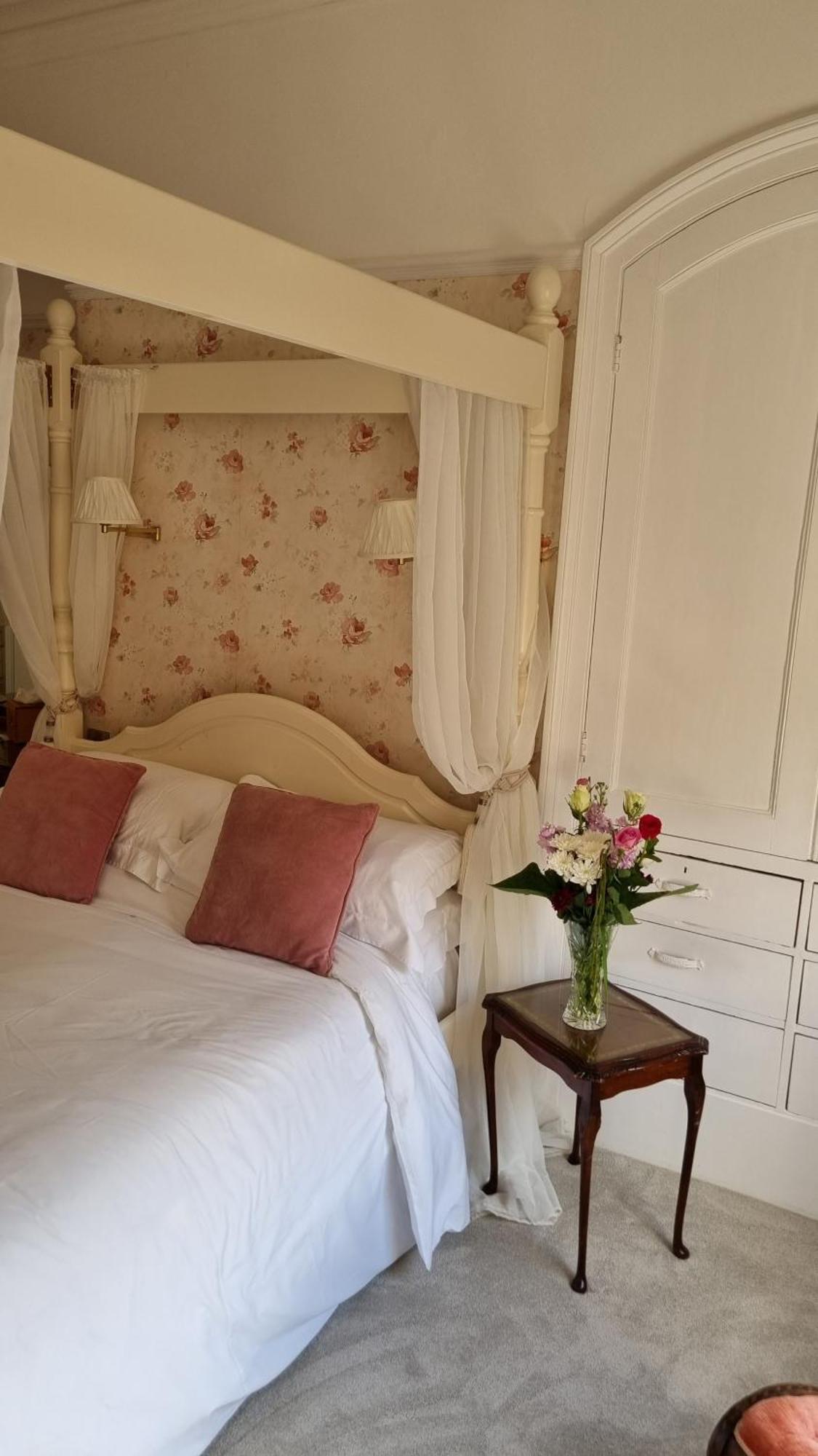 Bed & Breakfast 23 St Mary's 4*
